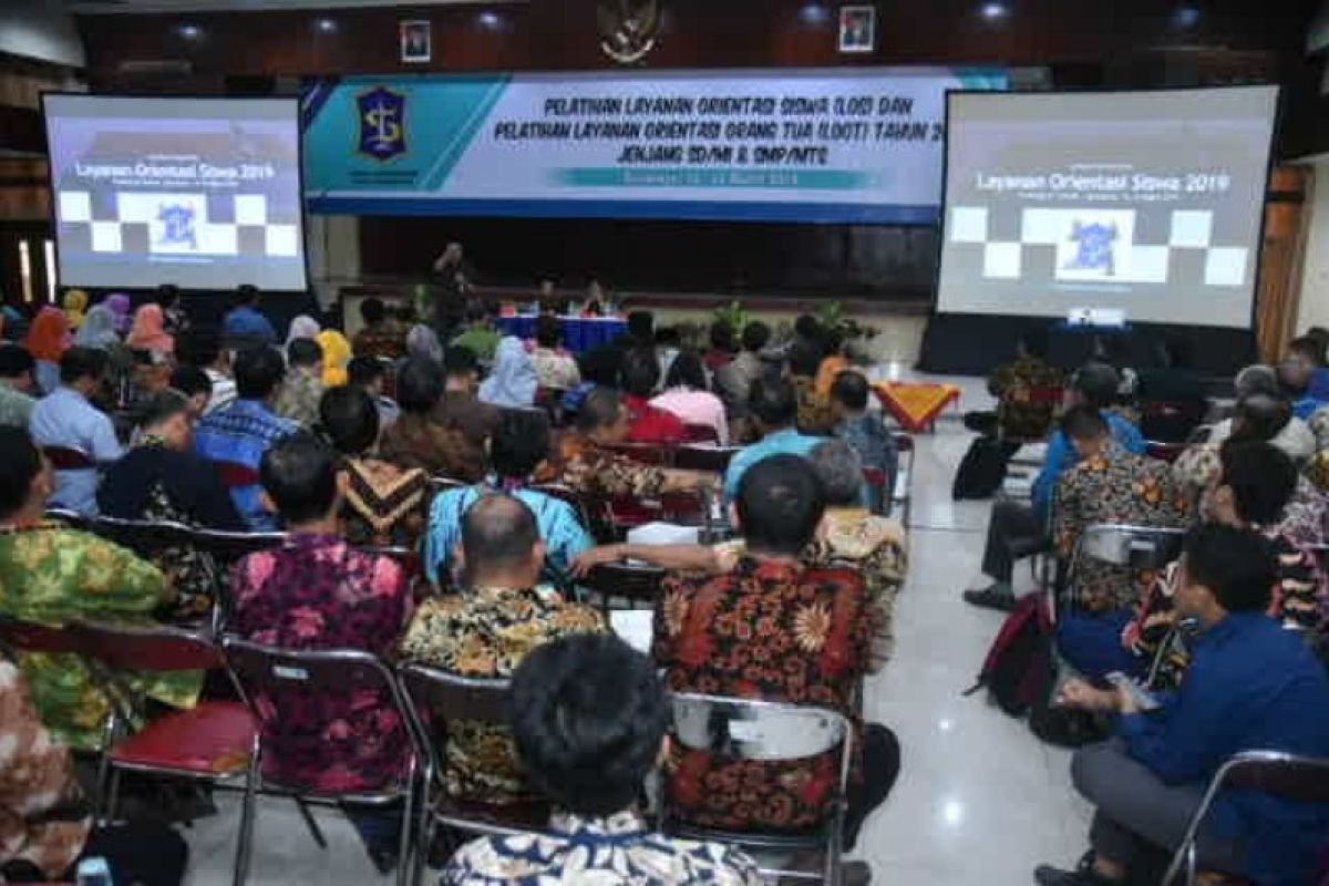 Sasar guru dan ketua OSIS, Disdik Surabaya gelar pelatihan LOS-LOOT