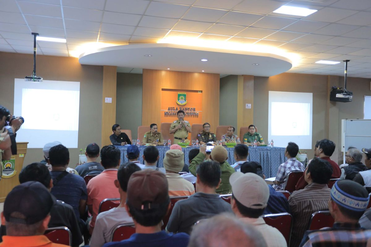 Kecamatan Jatiuwung Tambah Anggota Linmas Jelang Pemilu