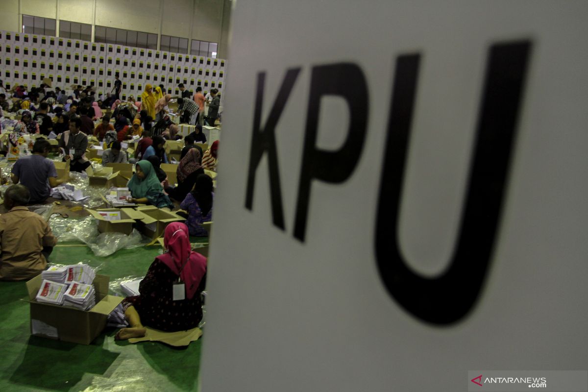 KPU Pekanbaru temukan 7.783 surat suara Pemilu rusak