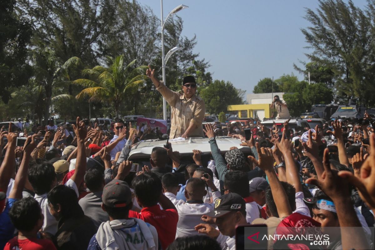 Prabowo urges loyalists to secure ballot booths on April 17