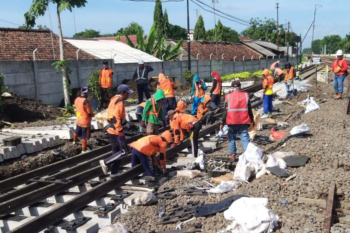 KAI Madiun lakukan persiapan pengoperasian jalur ganda