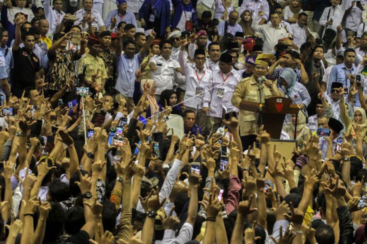 Sambangi Kota Pekanbaru, Prabowo sindir banyak elit berhati "beku"