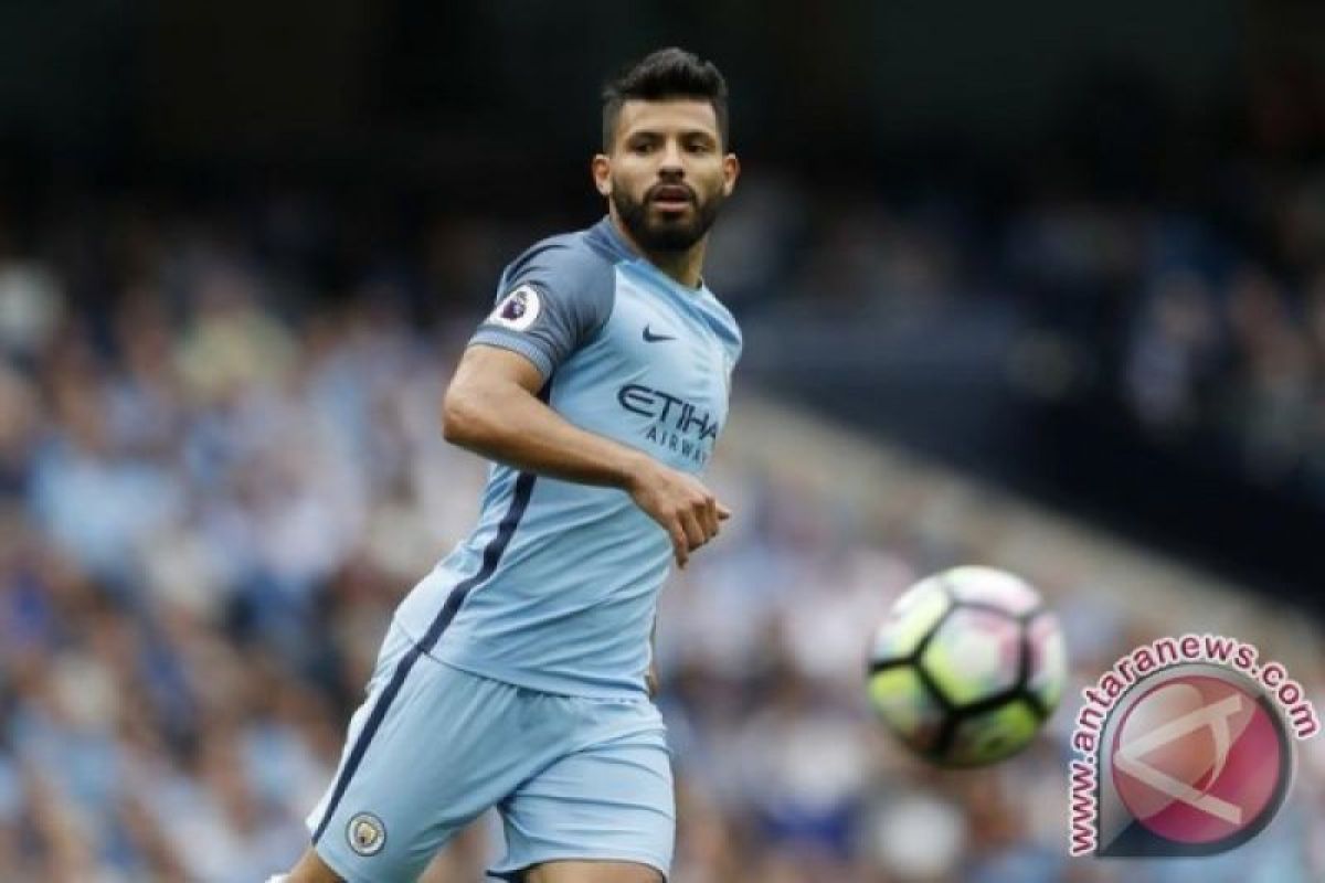 Sergio Aguero siap perkuat Manchester City lawan Spurs