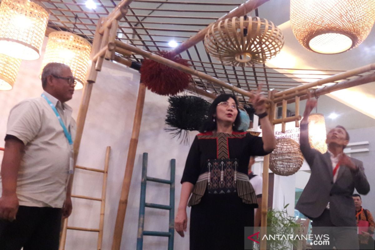 Pameran mebel dan kerajinan "Jiffina 2019" resmi dibuka