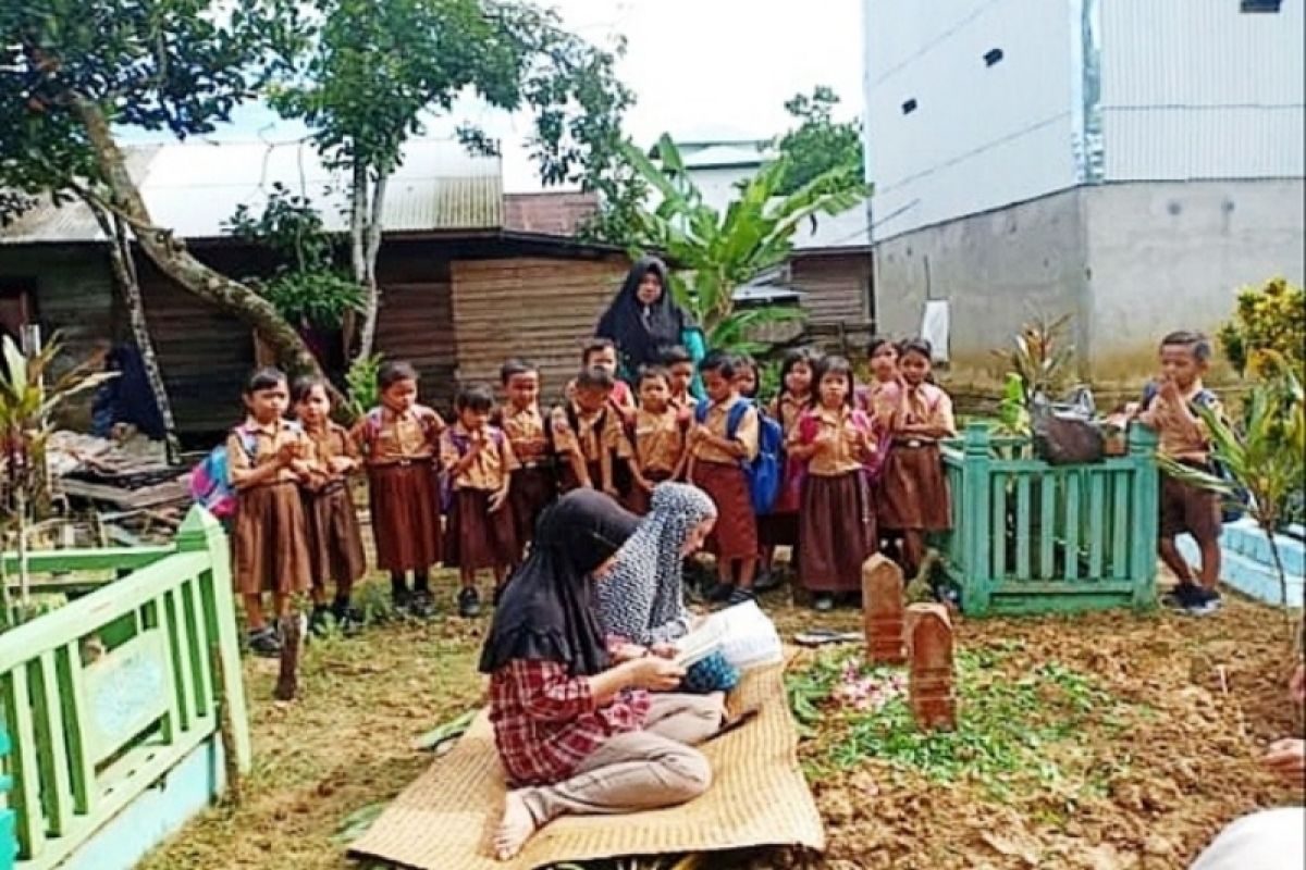 Jenazah bocah tenggelam di Sungai Mentaya langsung dimakamkan