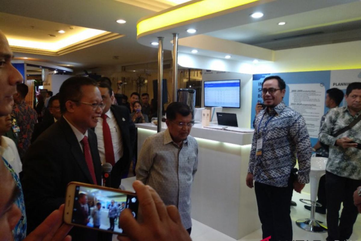 Kalla warns Indonesia's builders to remain professional