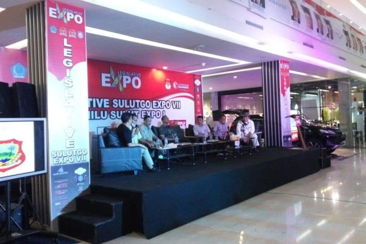 Legislative Expo Sulut-Gorontalo Diramaikan Kegiatan Parlemen Kampus