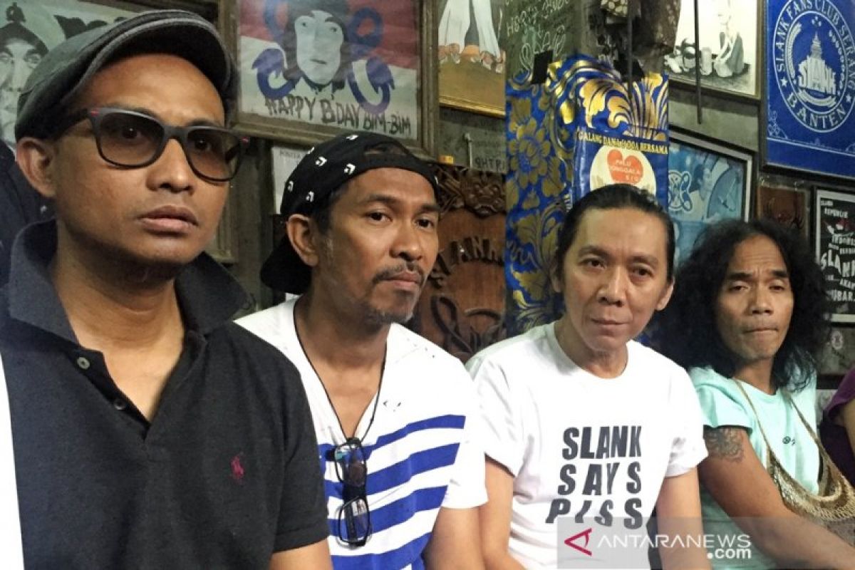 Slank gelar konser #barengjokowi di GBK