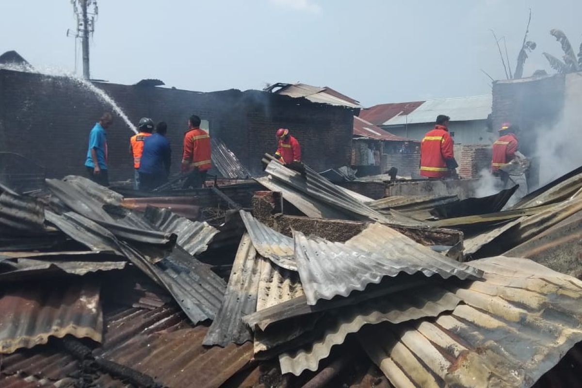 Tiga rumah warga Binjai terbakar