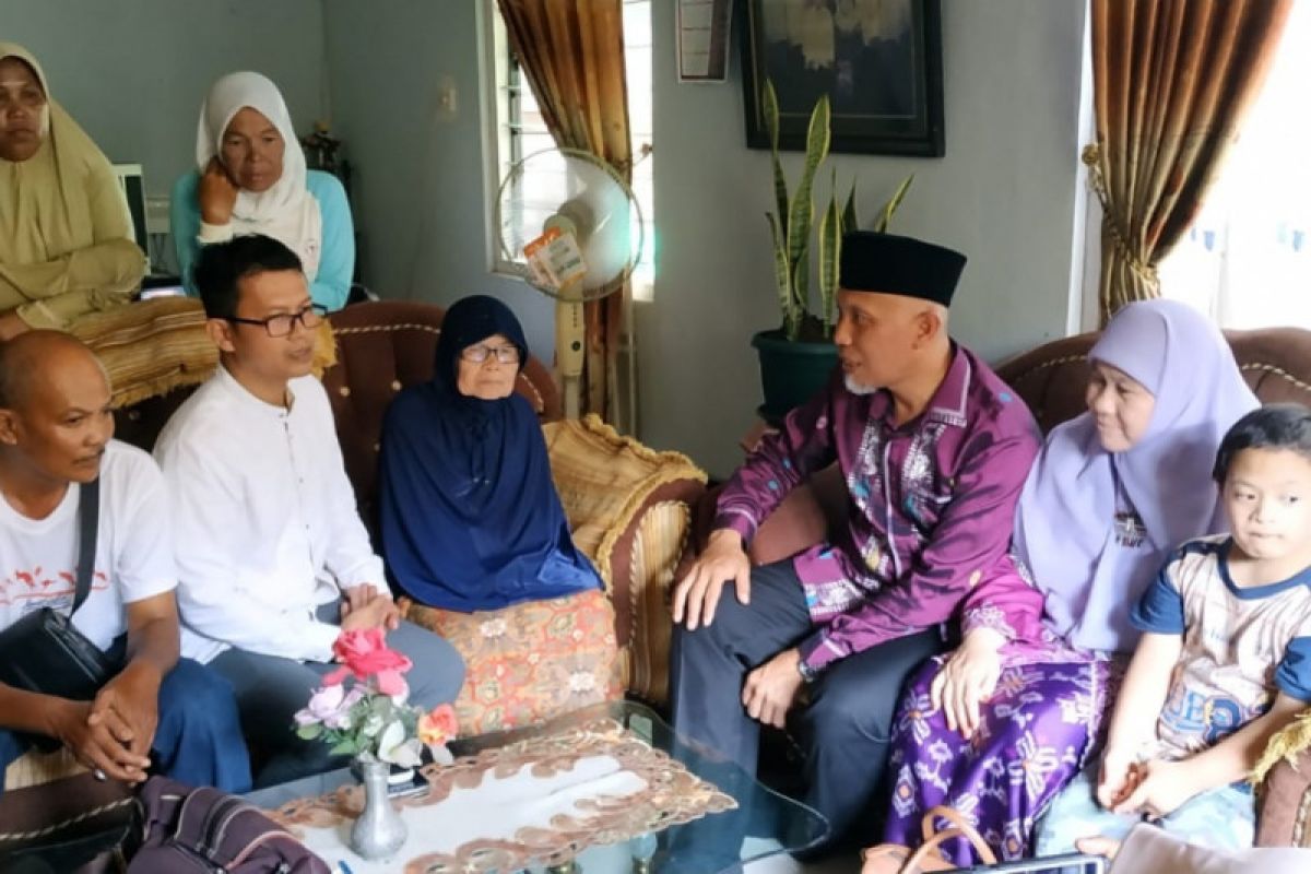 Wali Kota Padang kunjungi rumah keluarga korban penembakan Selandia Baru