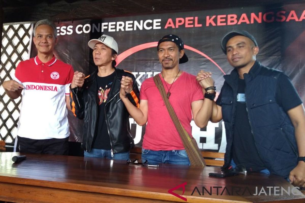 Tanggapi tuduhan "Slank makan duit rakyat', Bimbim: Berdewasalah!