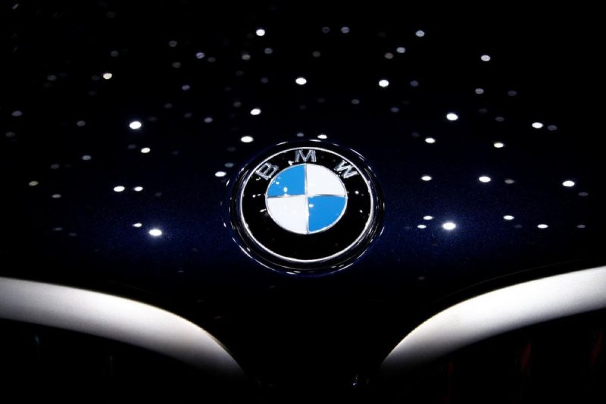 Demi mobil listrik, BMW ajukan permohonan pengembangan sel baterai