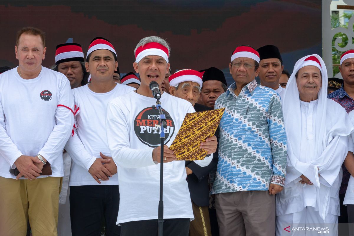 Ganjar gandeng Mahfud MD pada Pilpres 2024 hoaks