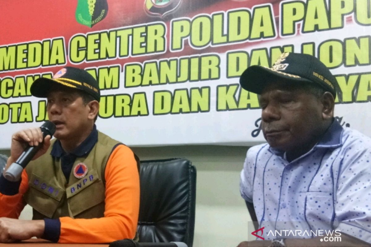 Pemerintah bangun MCK komunal bagi pengungsi Jayapura