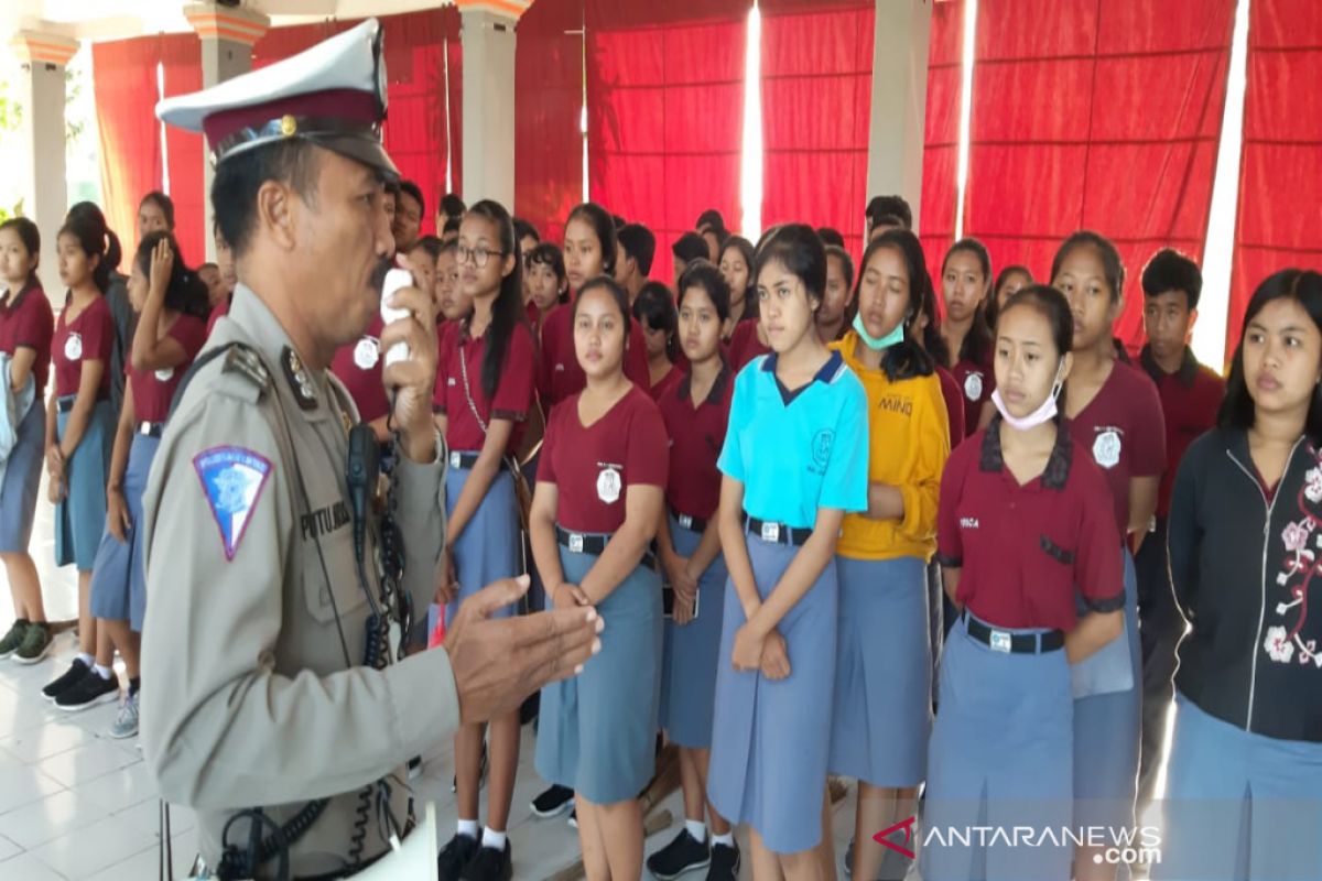 Polres Badung selamatkan generasi milenial dari kecelakaan lalu lintas