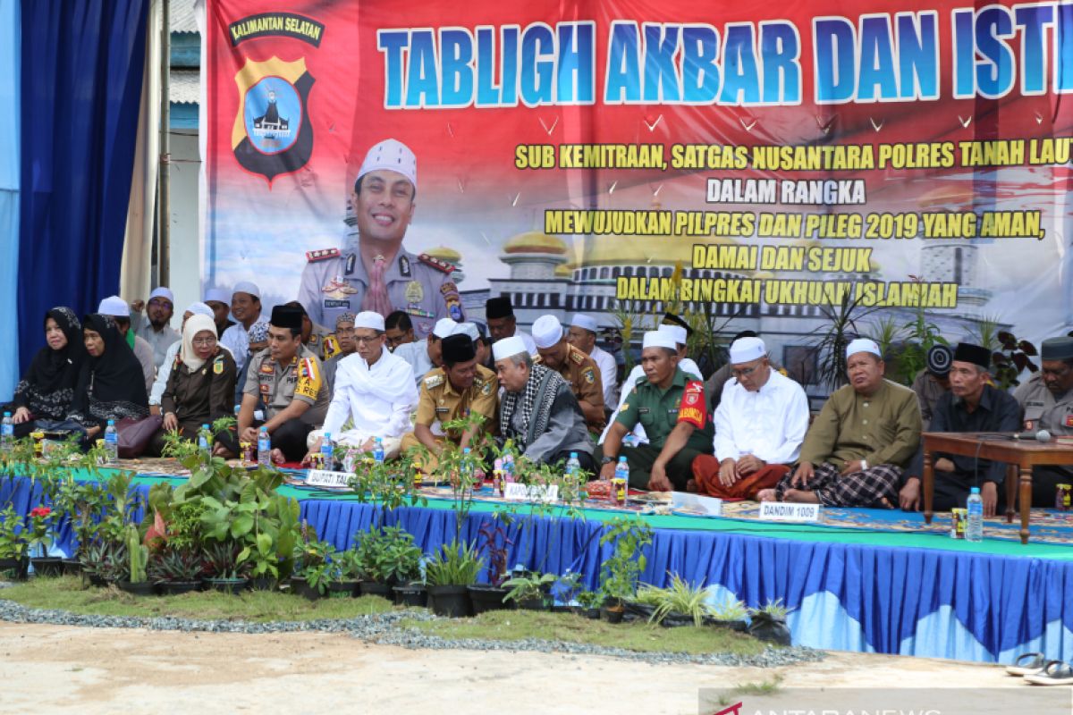 Bupati hadiri tabligh akbar dan istighosah