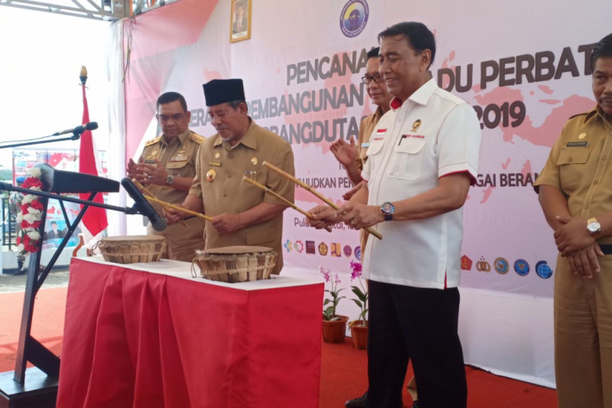 Menko Polhukam canangkan Gerbangdutas di Morotai