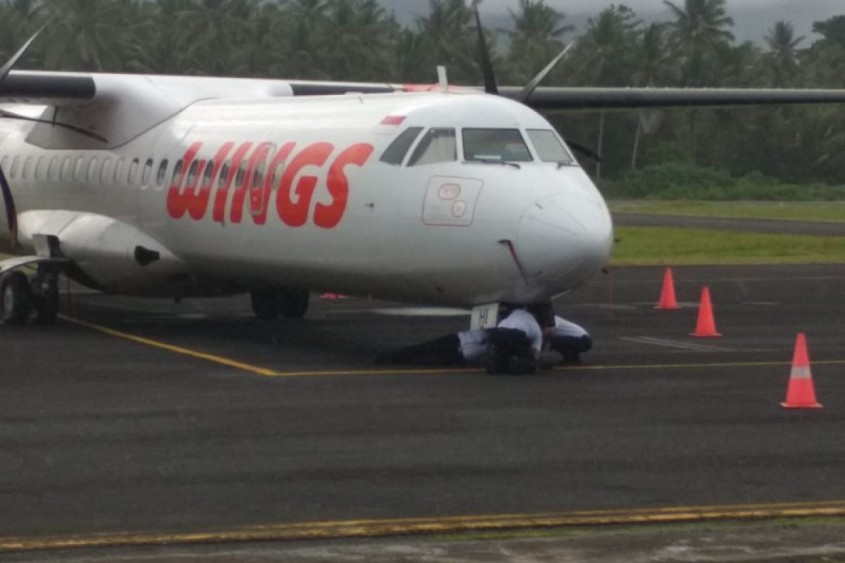 Bandara Gamarmalamo Galela ditutup karena erupsi gunung Dukono