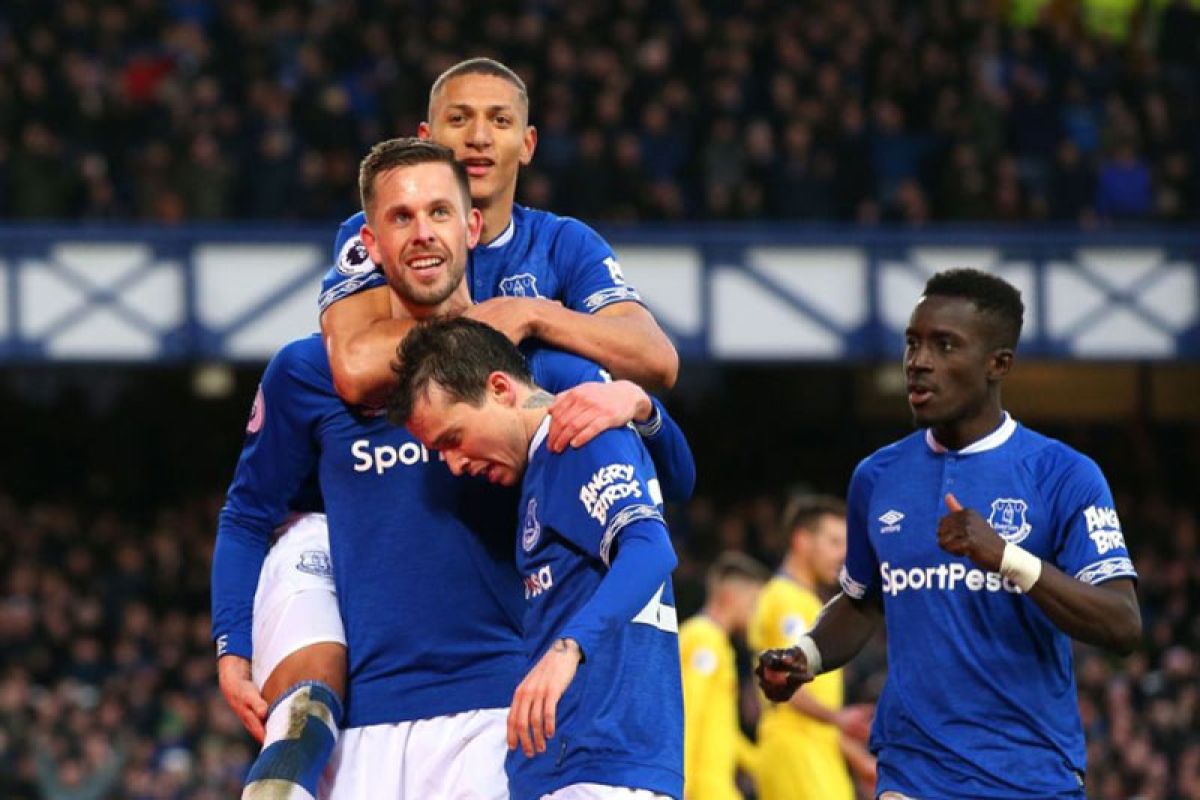 Chelsea kalah 0-2 dari Everton