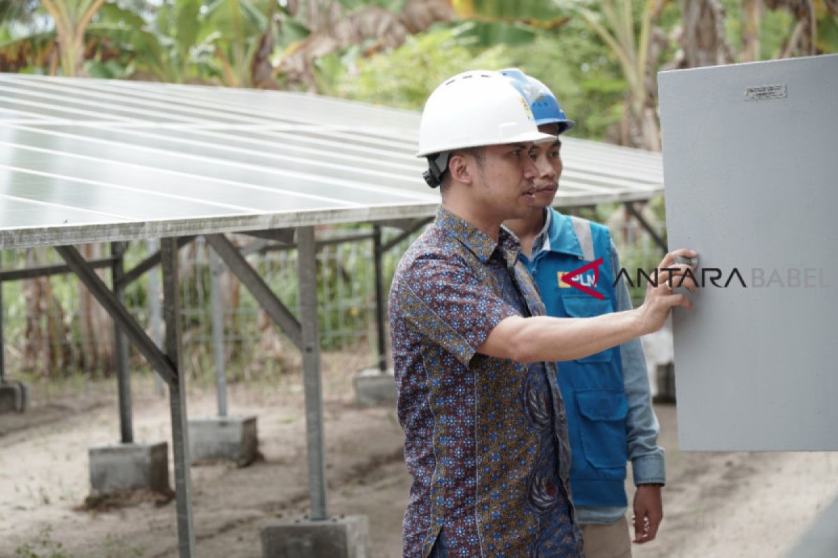 PLN Babel operasikan PLTS Hybrid pertama di Sumatera