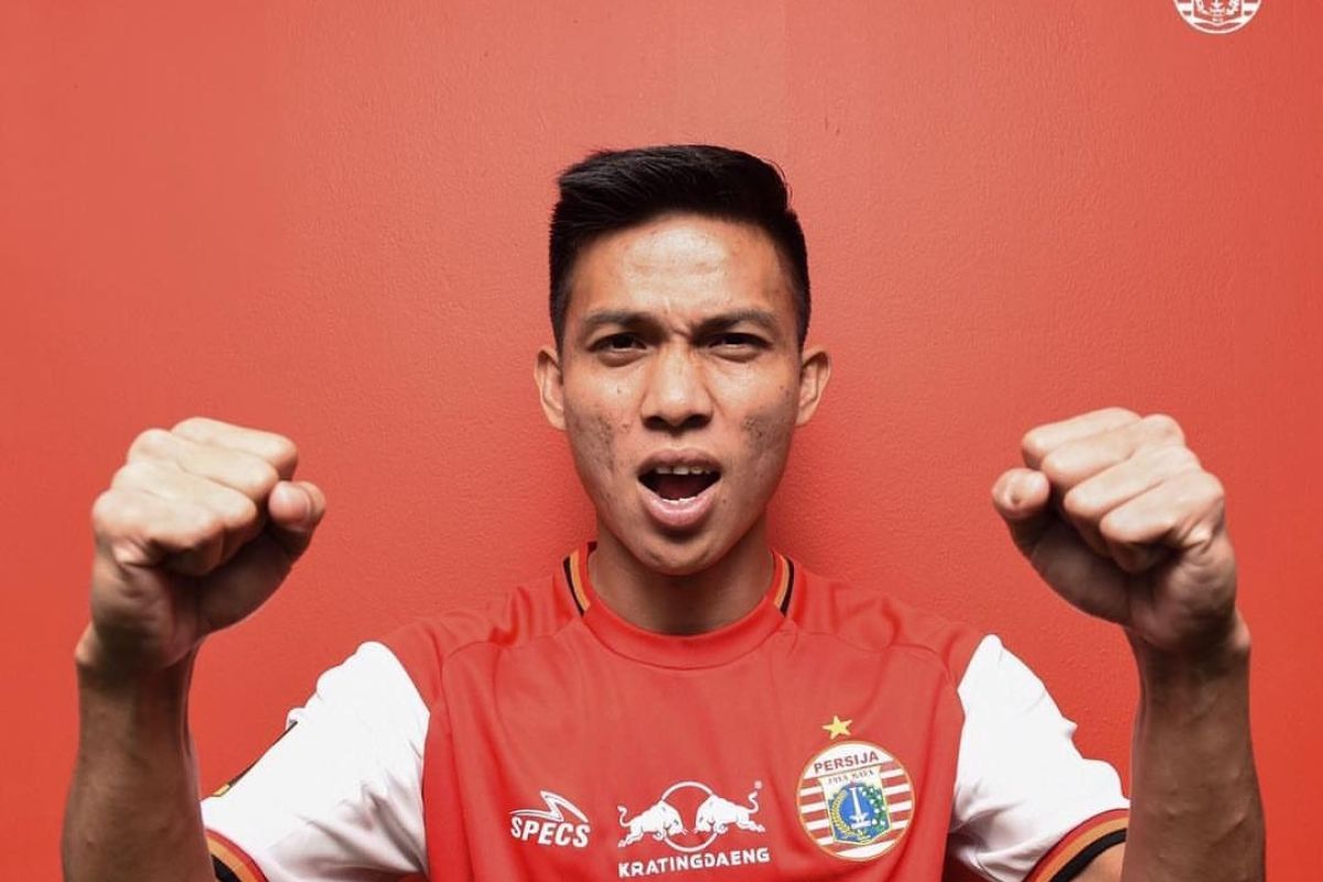 Yogi Rahadian siap bersaing dengan pemain senior Persija