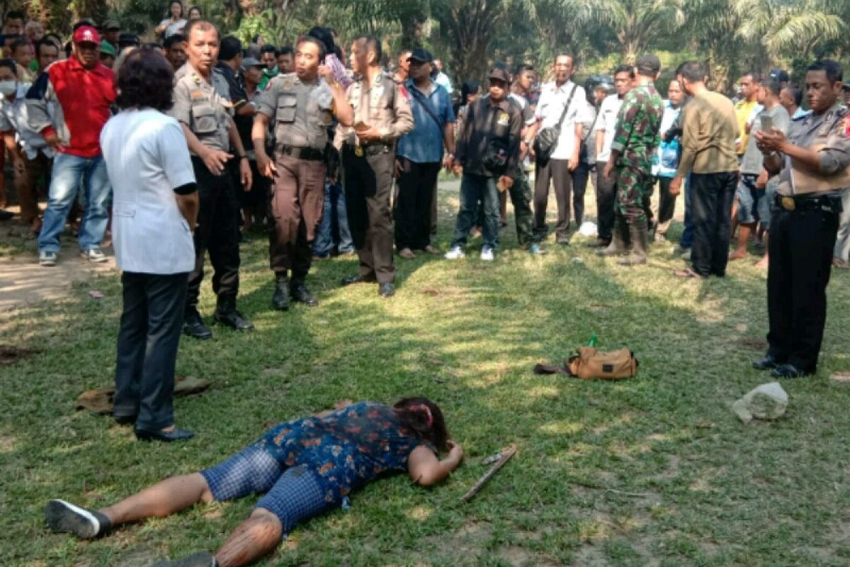 Pengembala temukan sesosok mayat di areal Kebun Laras Simalungun