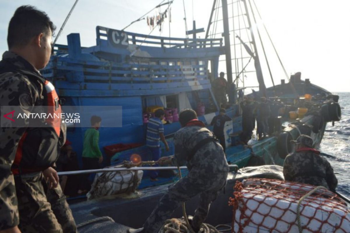 Jangan kasih kendor, KKP tangkap 20 kapal ikan ilegal