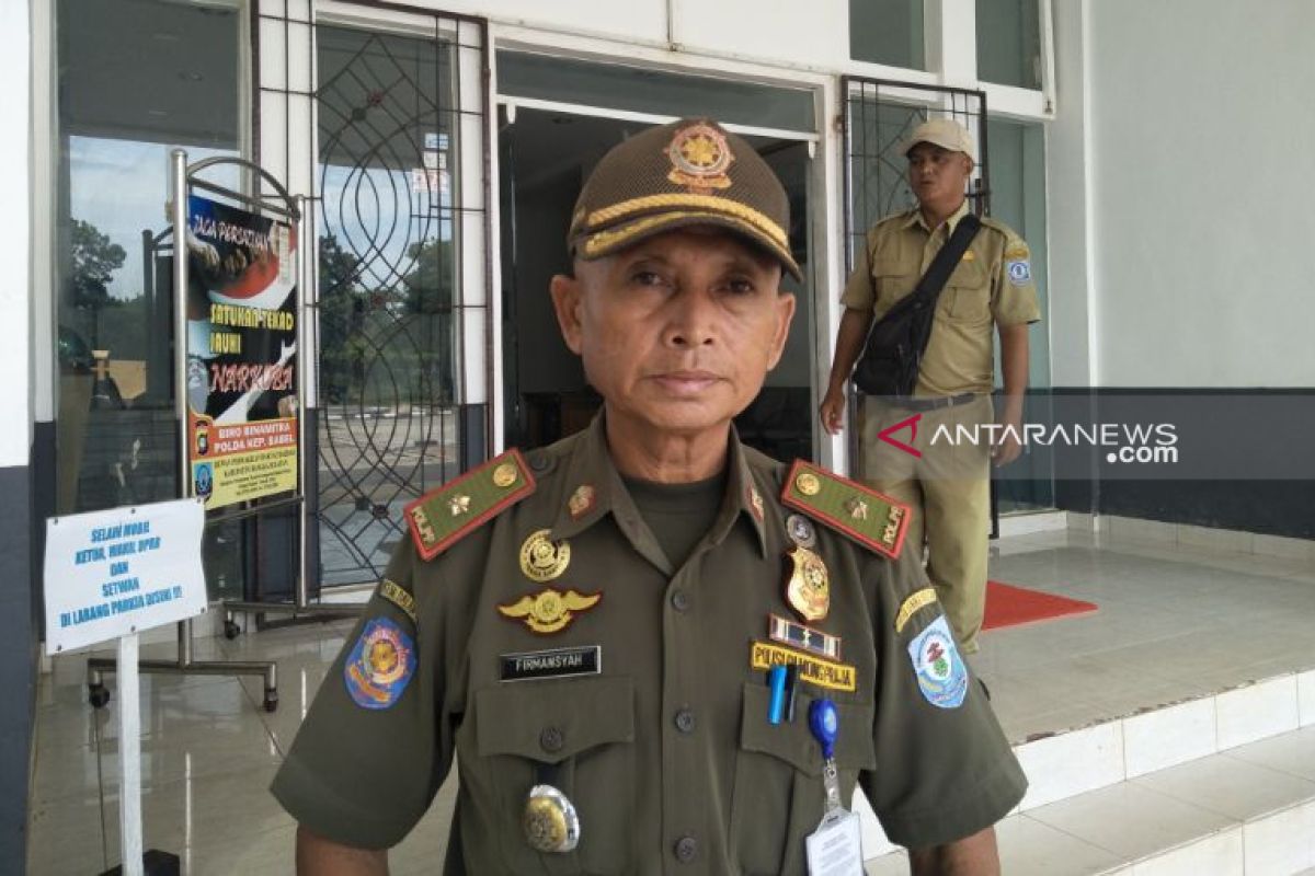 Pemkab Bangka Selatan salurkan perlengkapan anggota Linmas