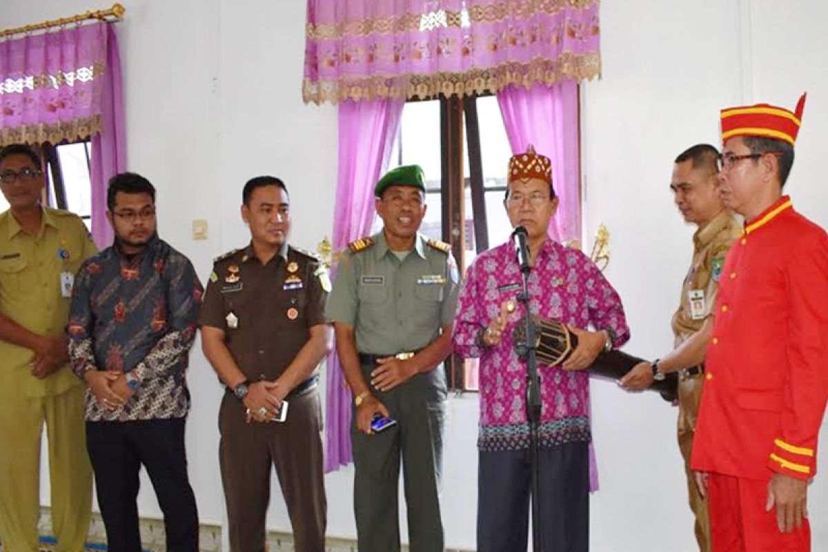 Lestarikan nilai budaya melalui ritual adat balian 'Pakanan Sahur Lewu'