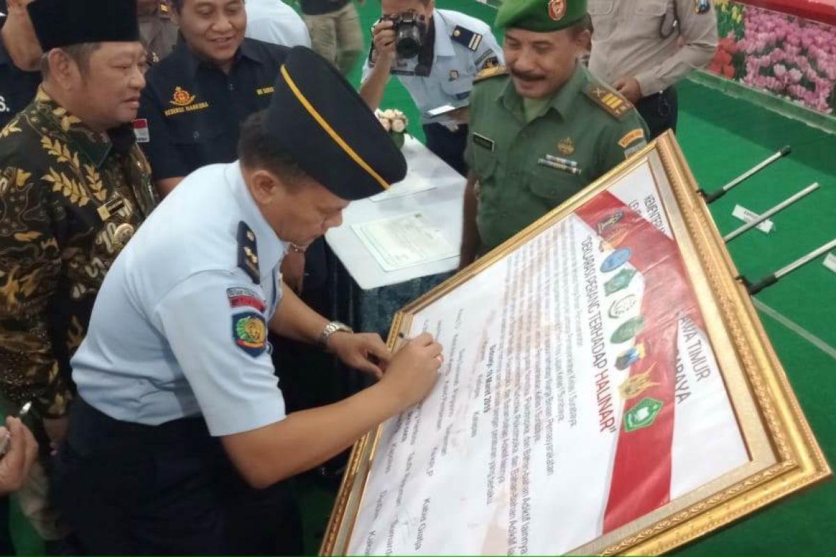 Warga binaan dan petugas Lapas Porong deklarasi perangi peredaran narkoba