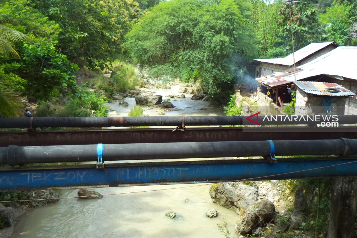 Warga yang bermukim di bantaran kali diminta waspada banjir kiriman