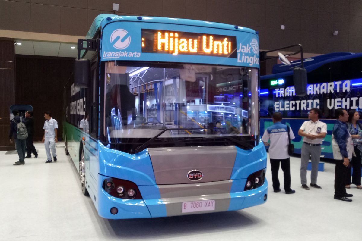 Pameran Busworld hadirkan bus listrik hingga Volvo dan Mercy terbaru