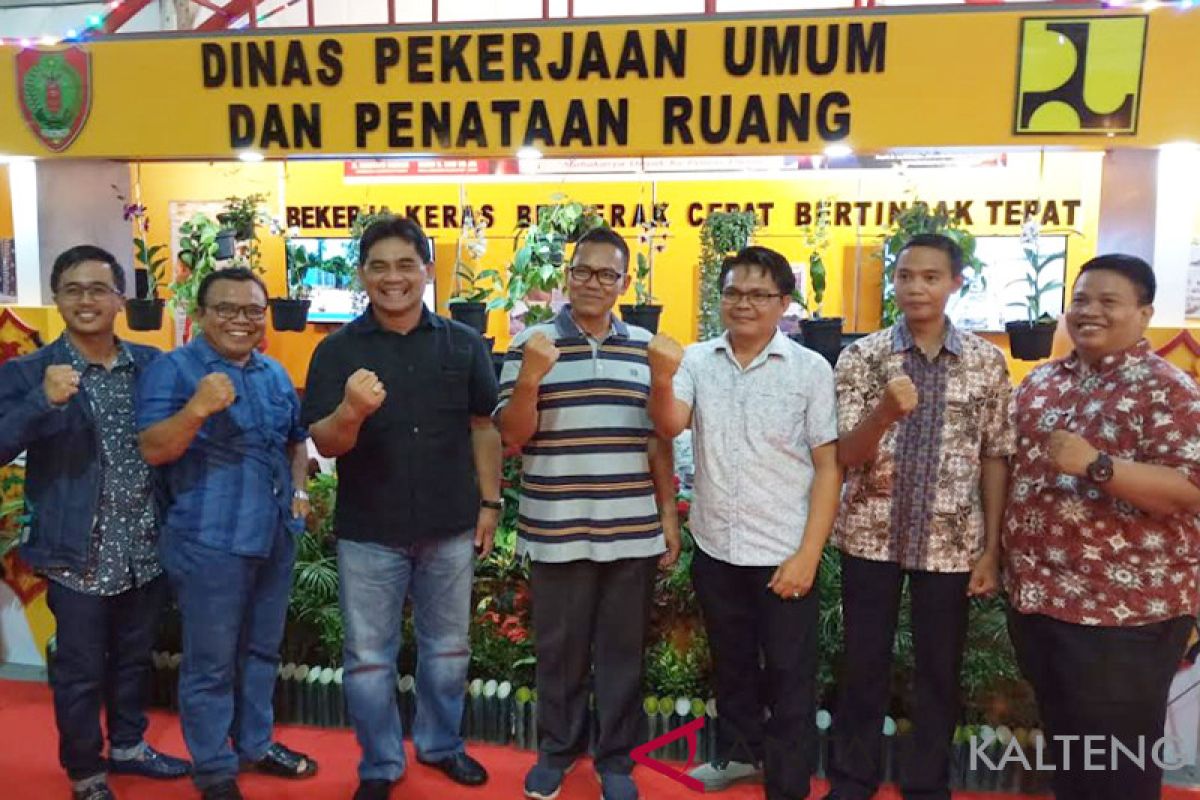 Pembangunan Stadion Tuah Pahoe terkendala pengadaan rumput berstandar FIFA