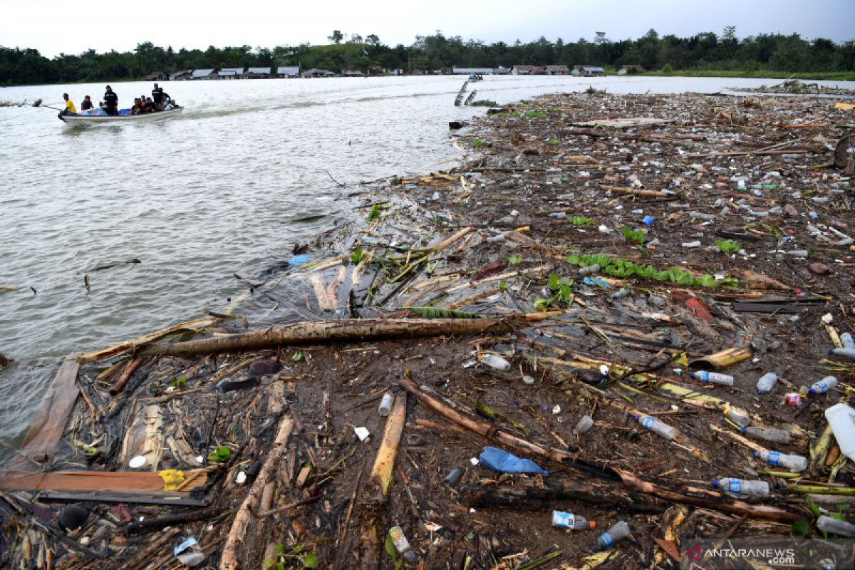 25,1 persen air tanah di desa tercemar