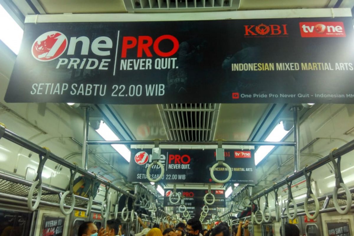 YLKI: konsumen protes iklan rokok di KRL