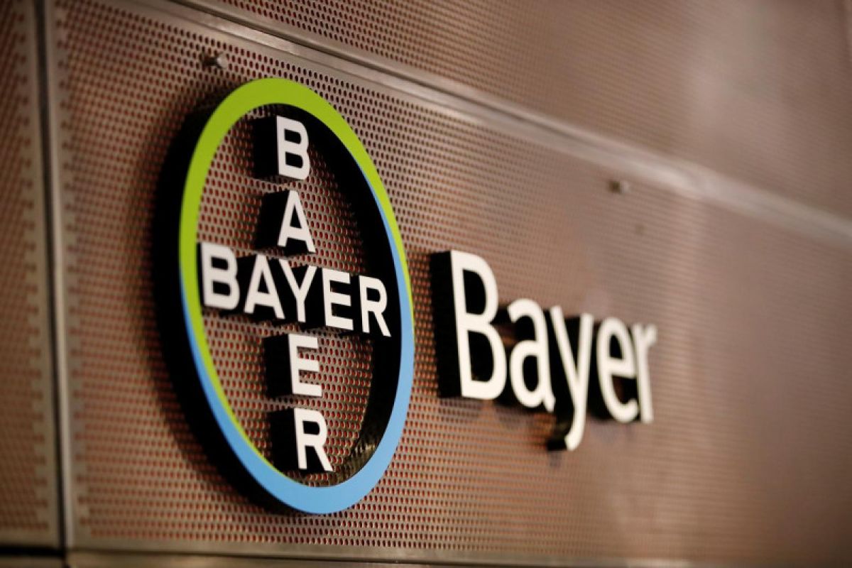 Bursa saham Jerman menguat 77,66 poin, saham Bayer anjlok