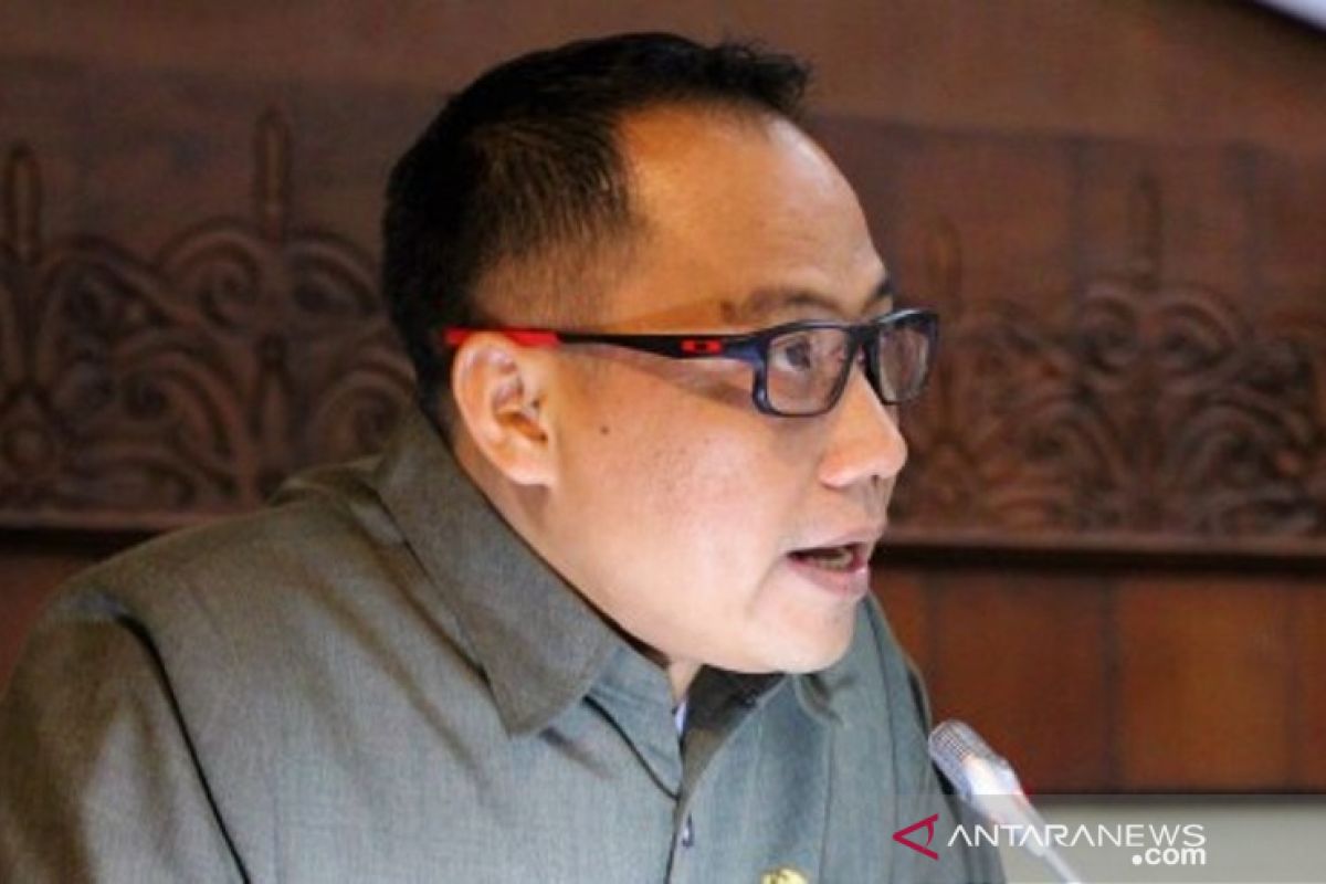 Fraksi Golkar Berharap Pemprov Optimalkan PAD