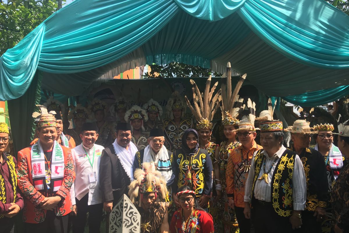 Tokoh Dayak Kaltim Siap Menangkan Jokowi- Ma'ruf