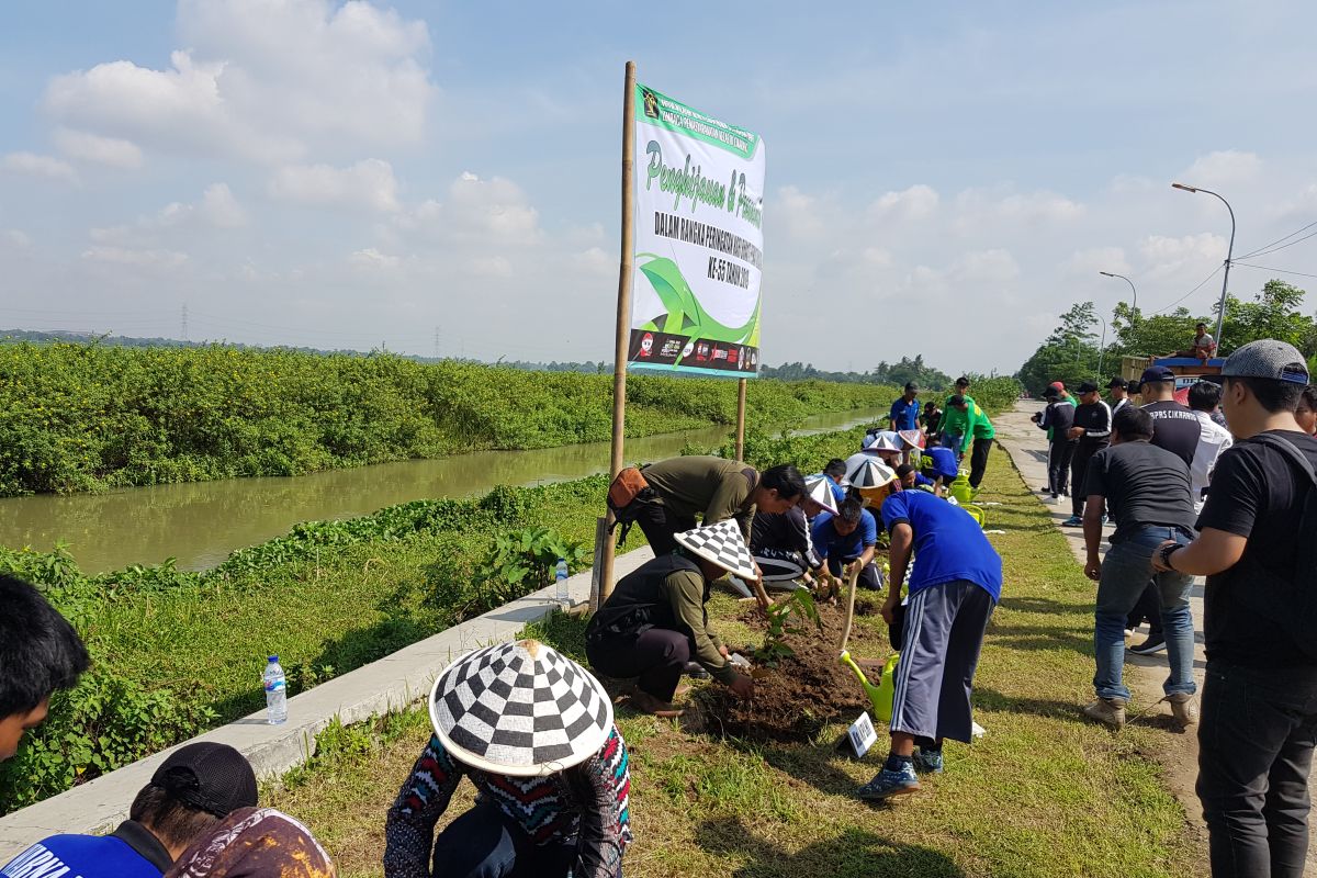 Lapas Cikarang Bekasi tanam 5.500 bibit pohon