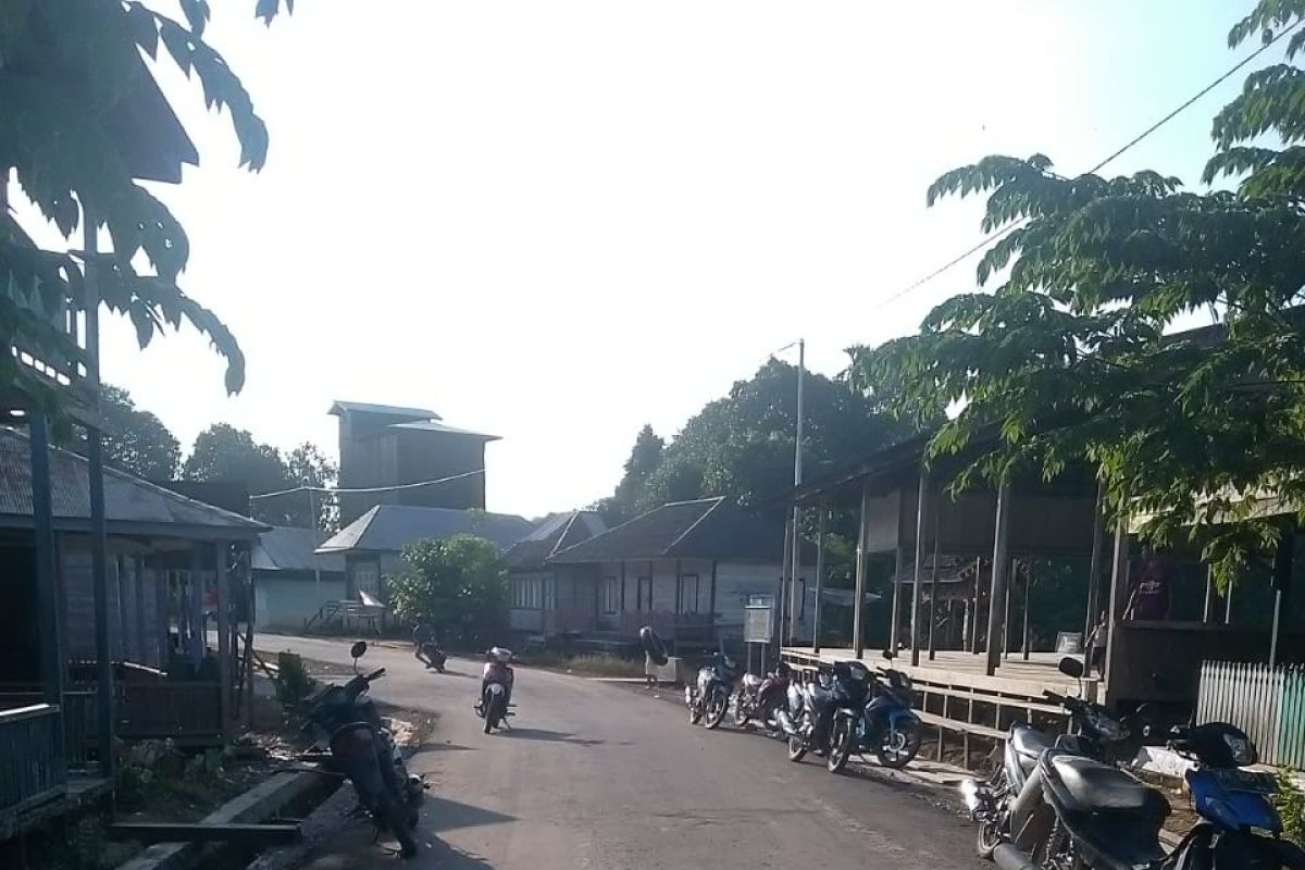 Bupati Lamandau dukung dana desa digunakan bangun infrastruktur