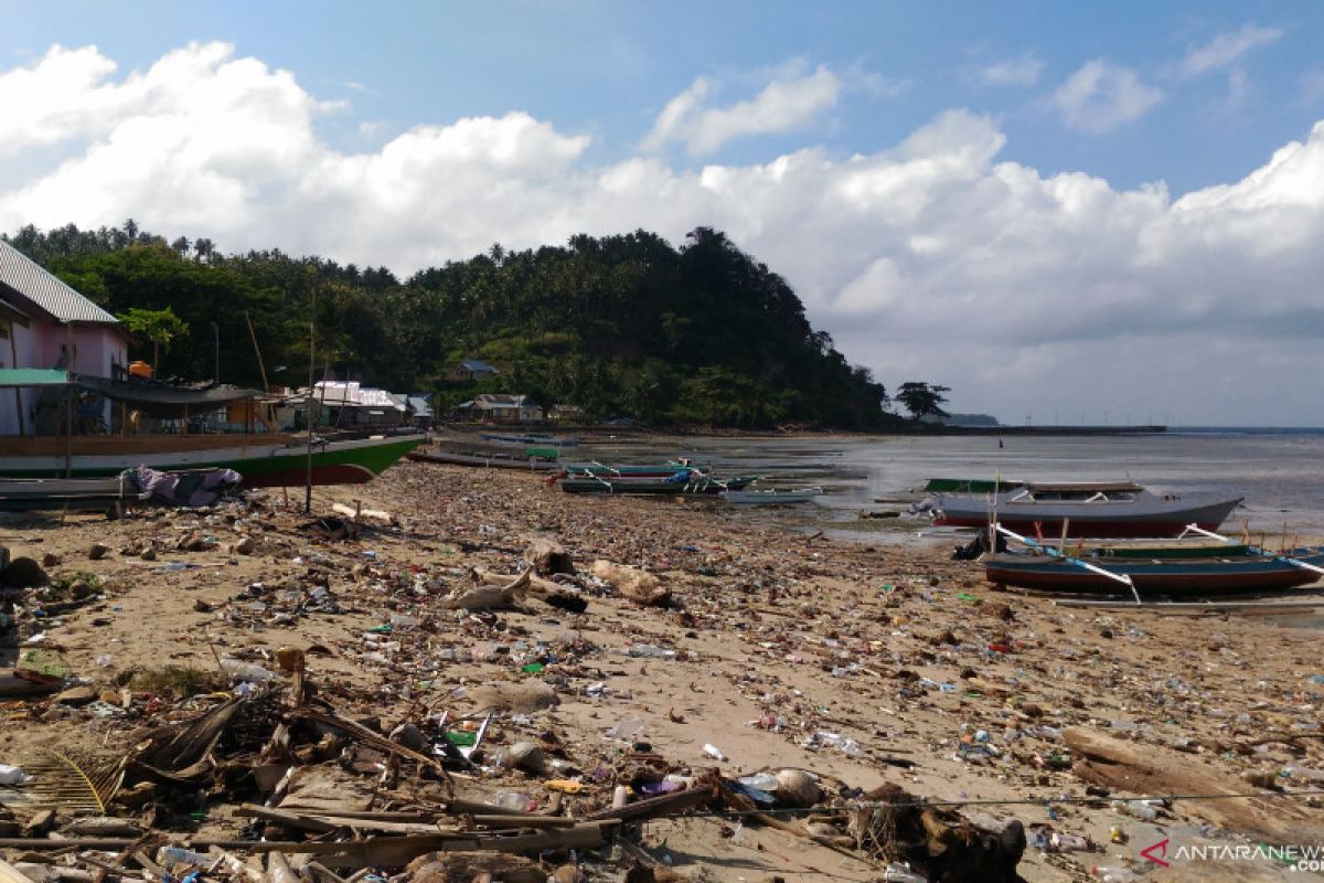 Warga Ponelo Harap Sampah Jadi Urusan Prioritas Pemerintah Daerah