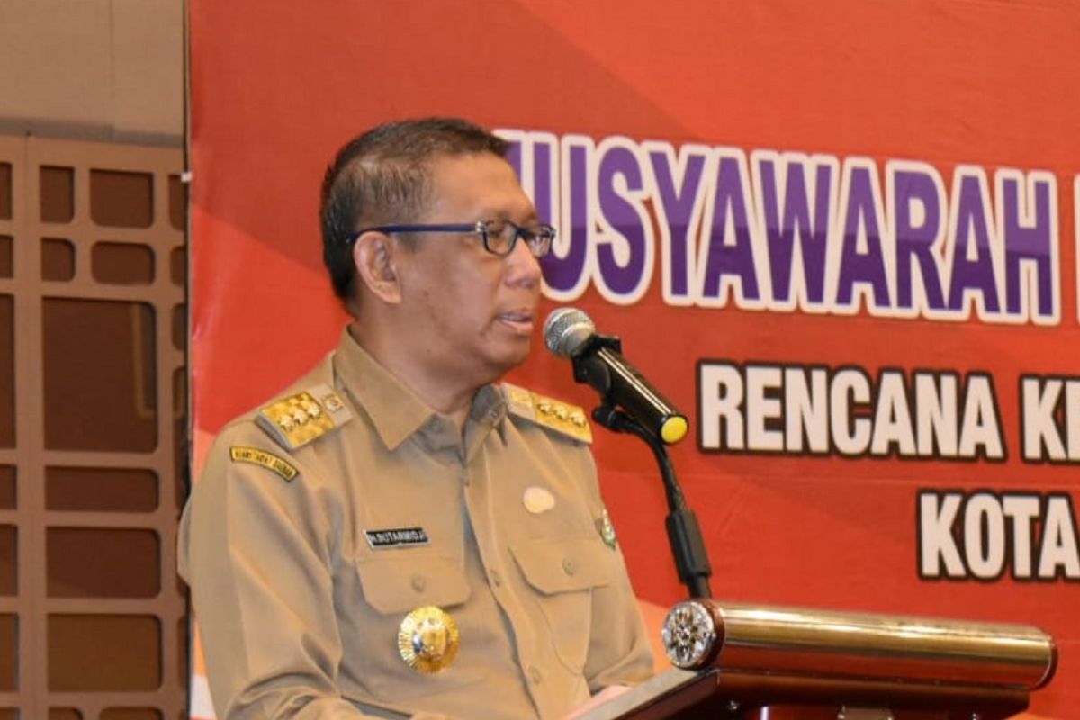 Gaji naik, Sutarmidji ingatkan PNS harus lebih giat