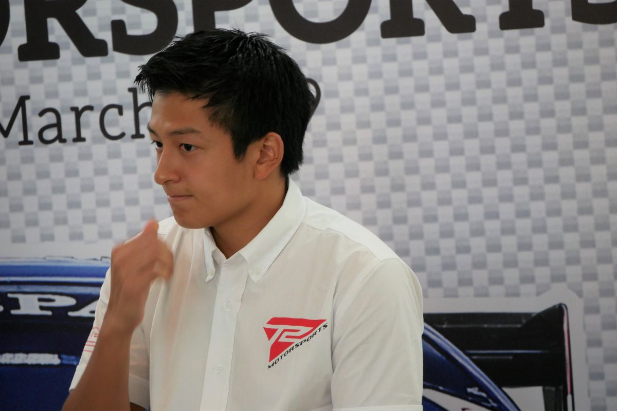 Kembali ke ajang balapan, Rio Haryanto geber Ferrari 488 GT3