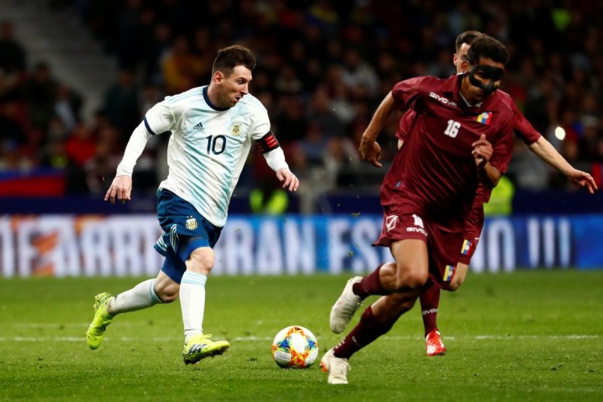 Meski diperkuat Messi, Argentina kalah dari Venezuela