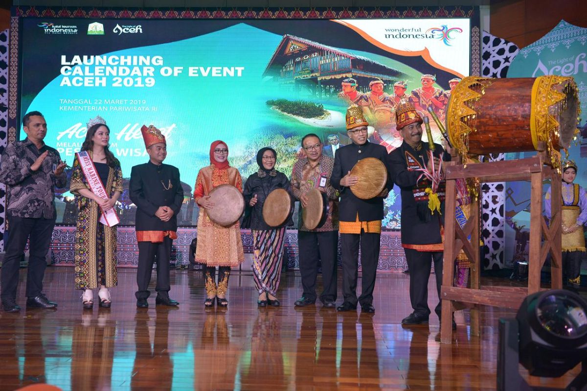 Tourism Minister launches Aceh Calendar of Events 2019