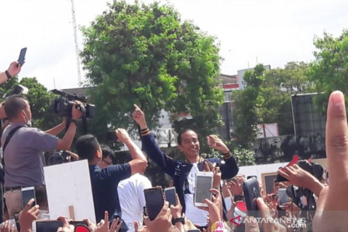 Capres Joko Widodo hadiri Deklarasi Alumni Jogja Satukan Indonesia