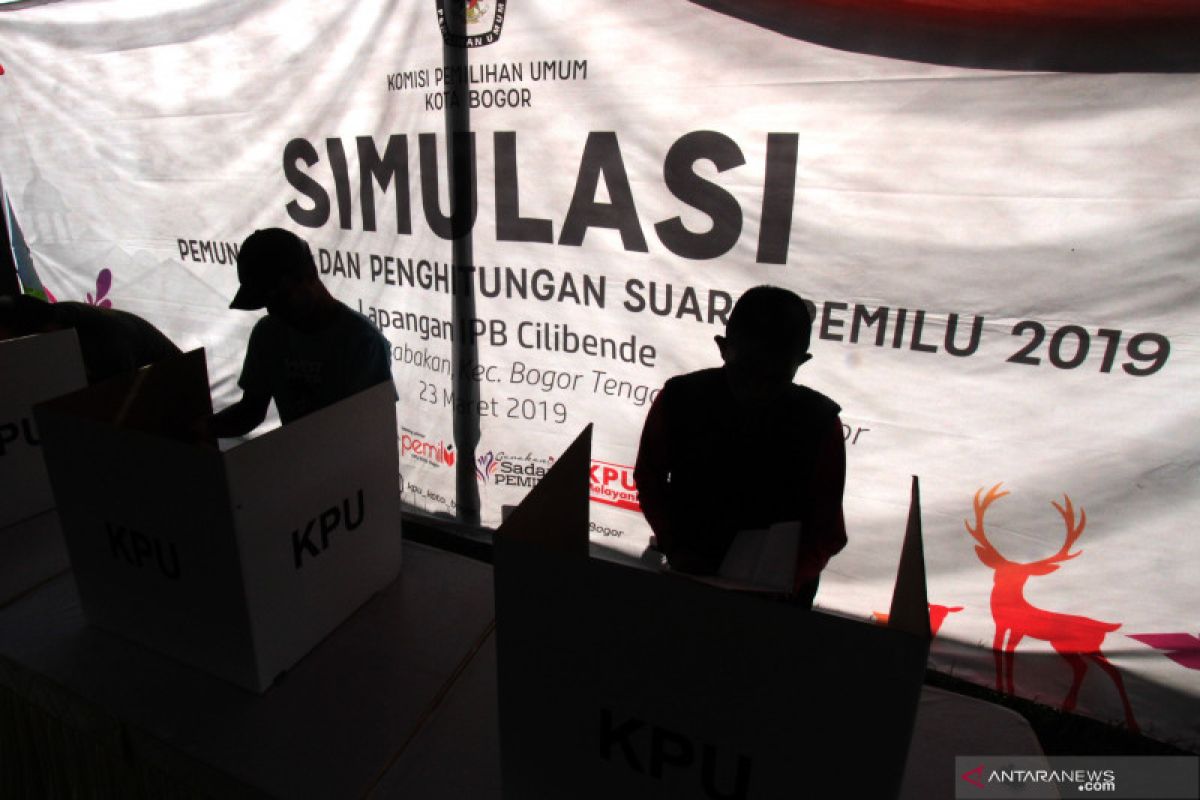 KPU Sultra simulasi proses pencoblosan di TPS