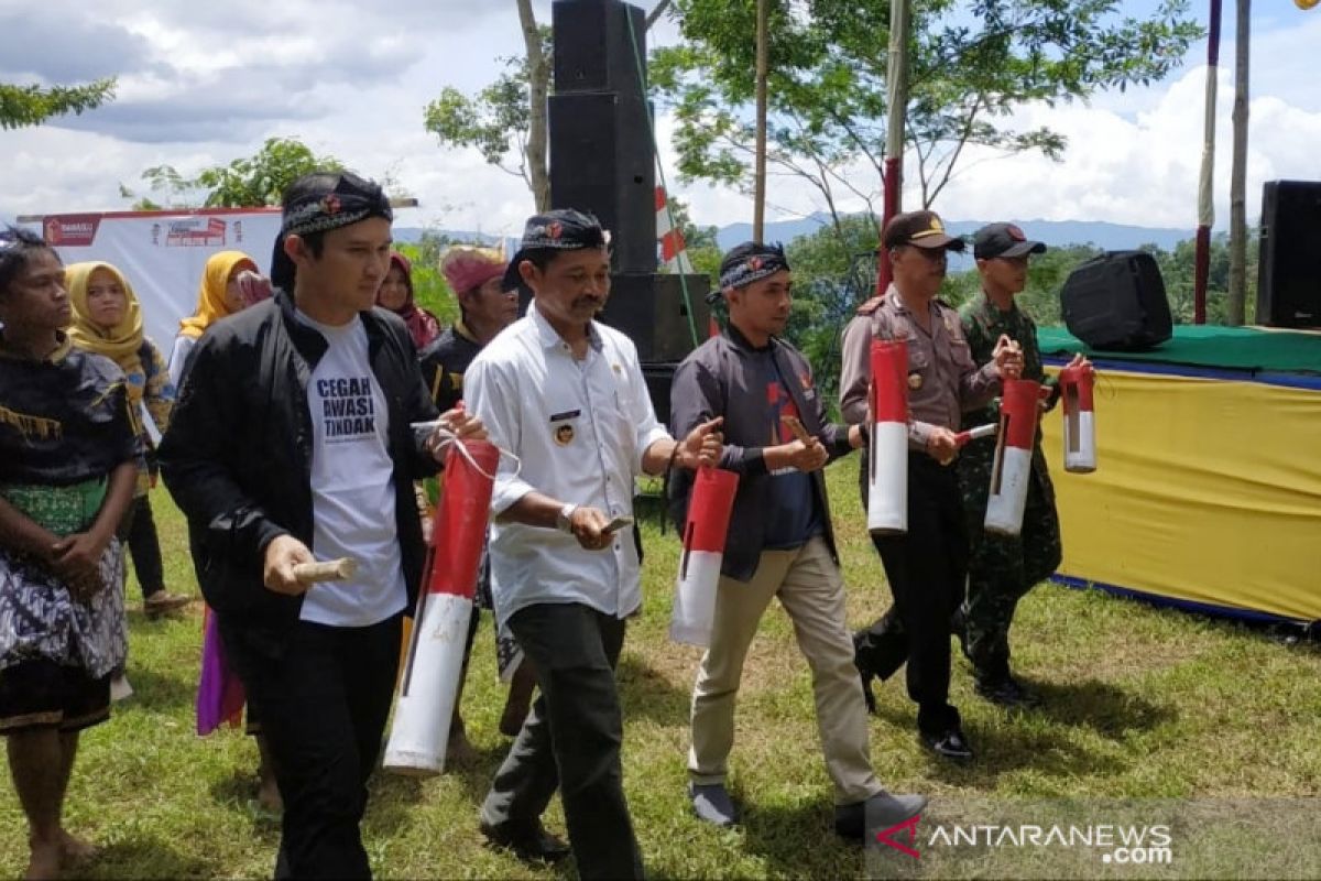 Warga Pesodongan deklarasikan kampung antipolitik uang