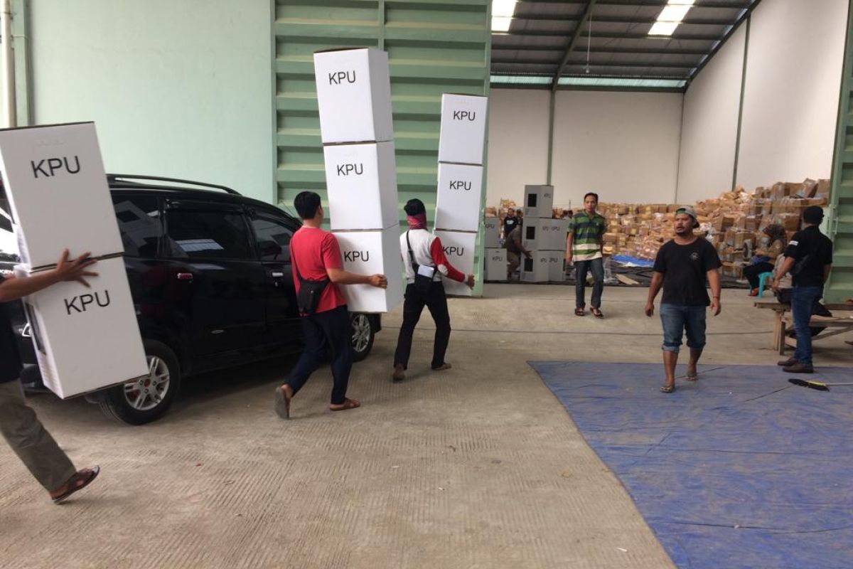 KPU Kota Samarinda Gelar Pengesetan Logistik Pemilu