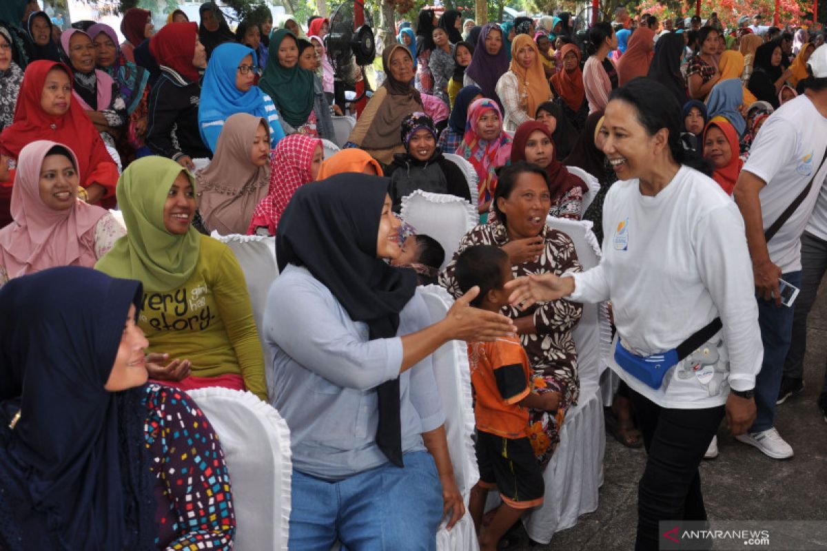 Rini Soemarno: pimpinan BUMN punya empati  bantu masyarakat
